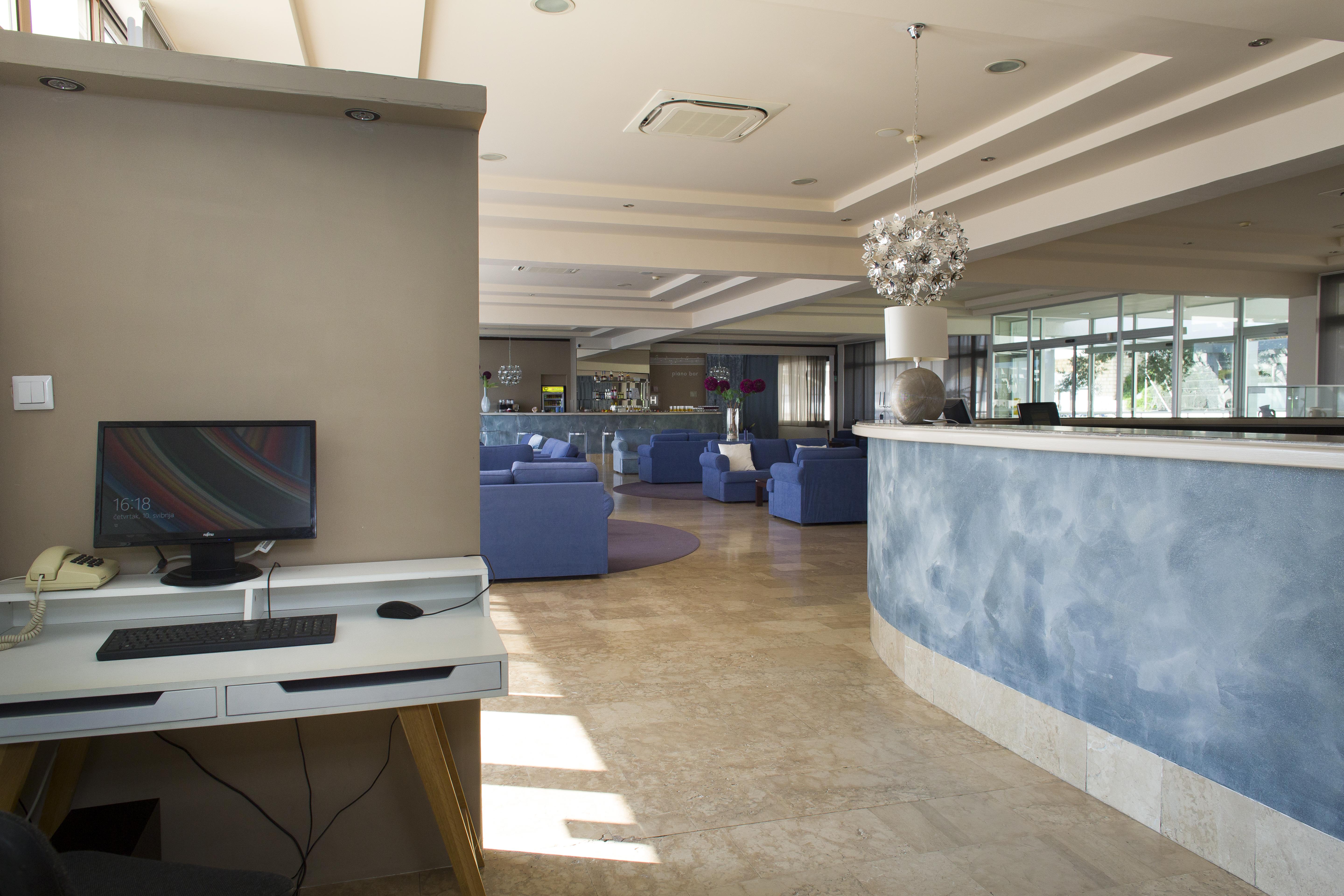 Hotel Labineca Градац Экстерьер фото