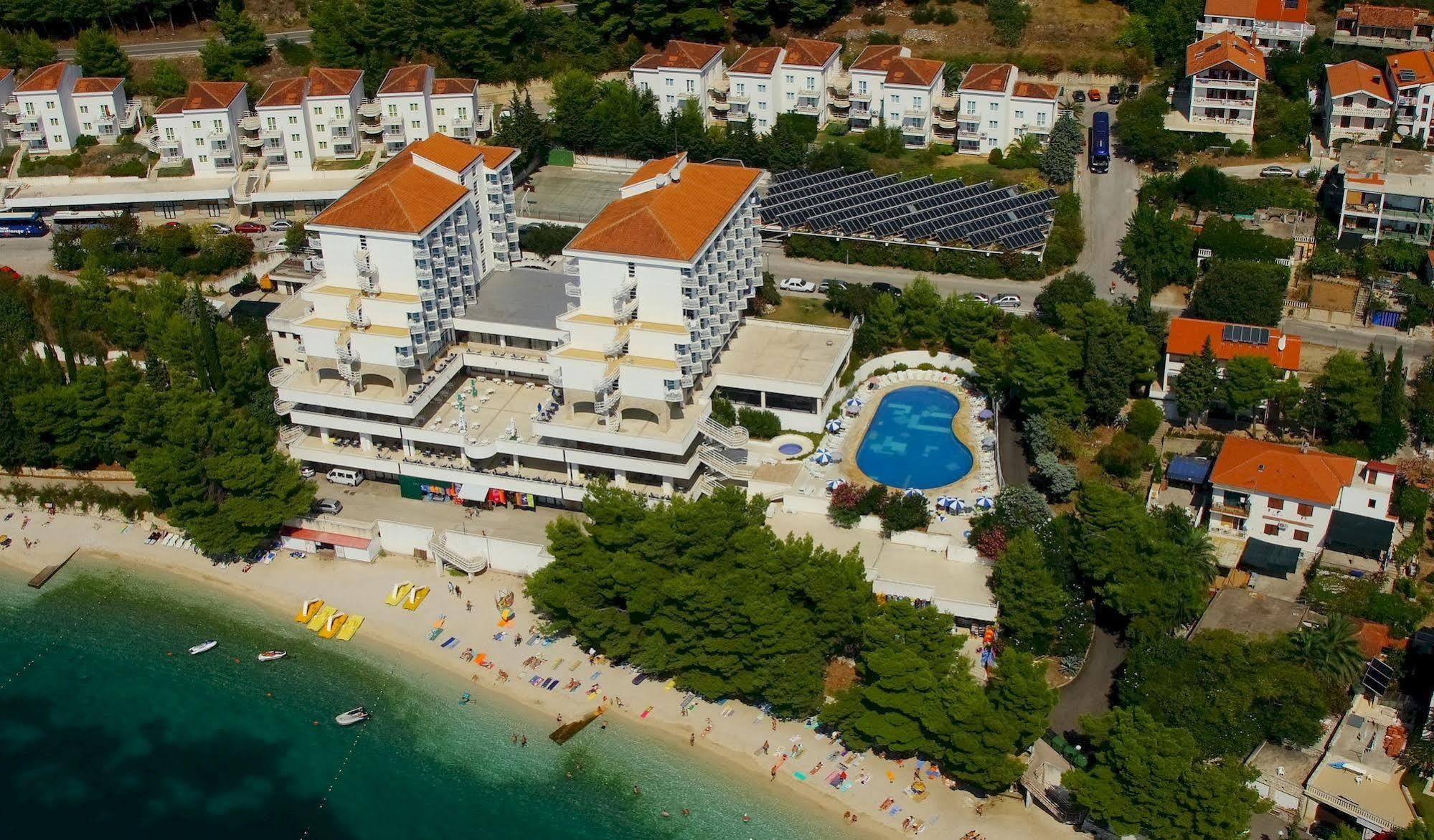 Hotel Labineca Градац Экстерьер фото